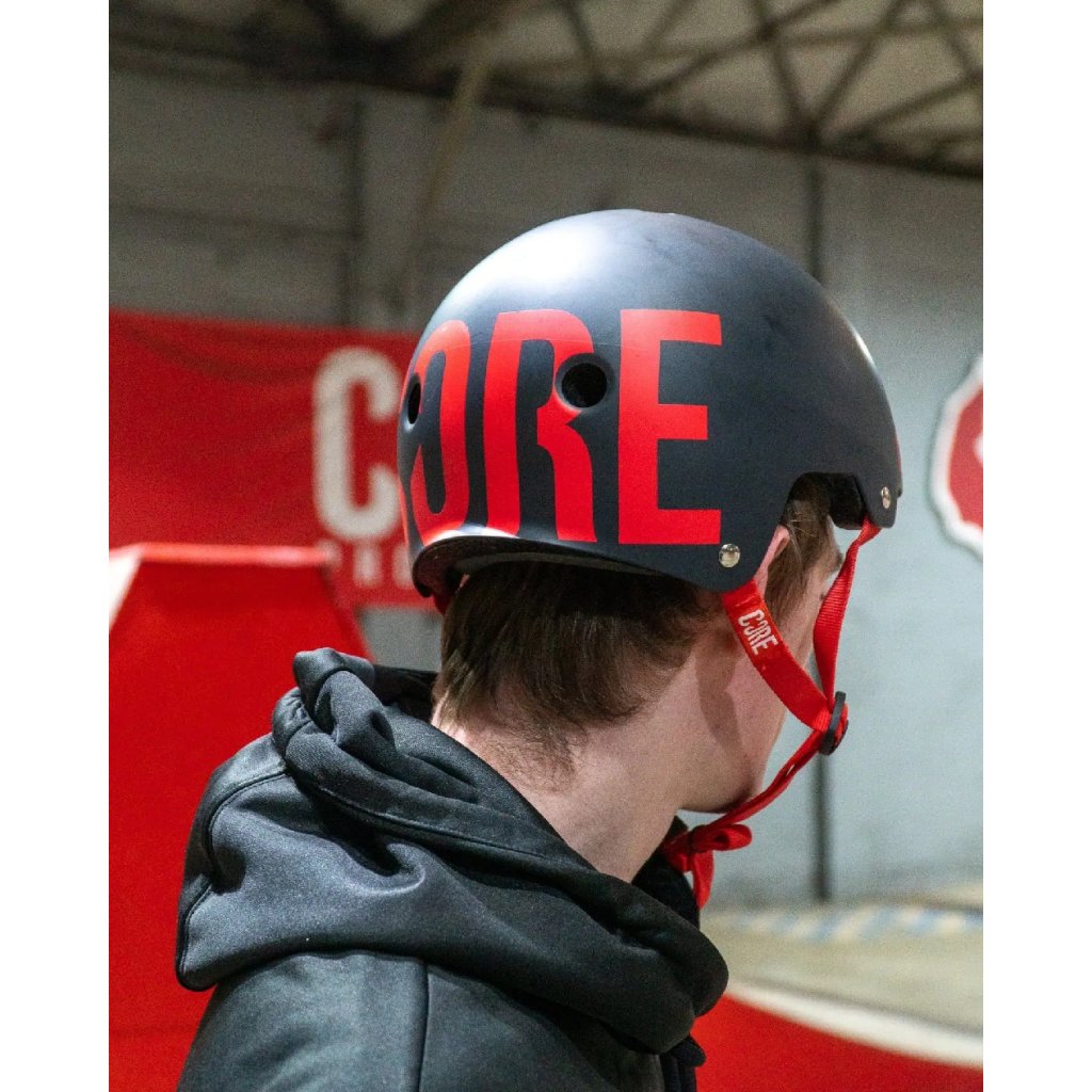 CORE - Street Helmet - Black/Red - helma na freestyle koloběžku